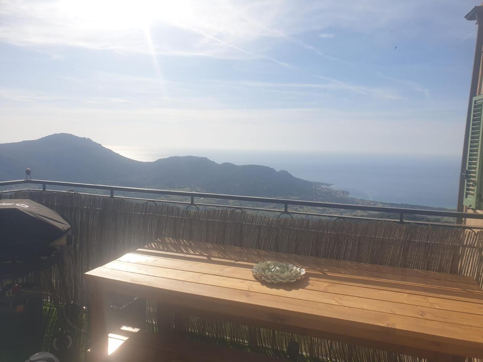 Holiday home Superbe Maison De Village Authentique Vue Sant'Antonino