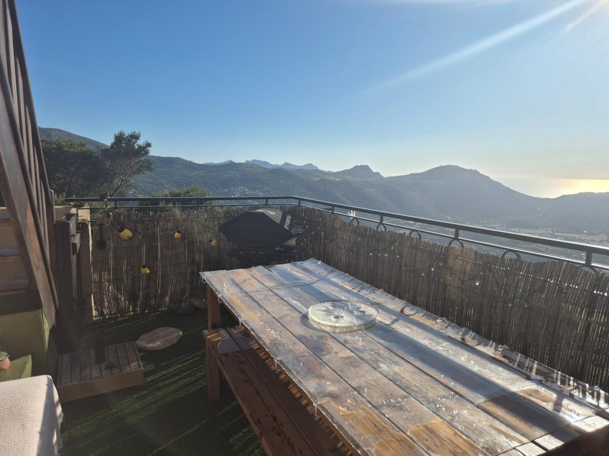 Holiday home Superbe Maison De Village Authentique Vue *